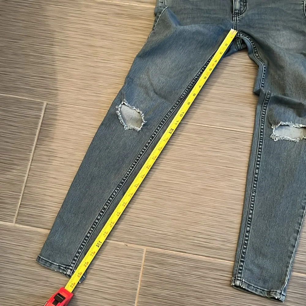 Free People Medium Wash Medium‎ Rise Distressed Skinny Jeans Size 25 Stretch